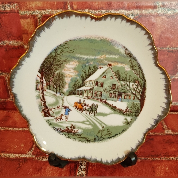 Currier & Ives The Homestead Decorative Hanging Plates - Picture 2 of 13
